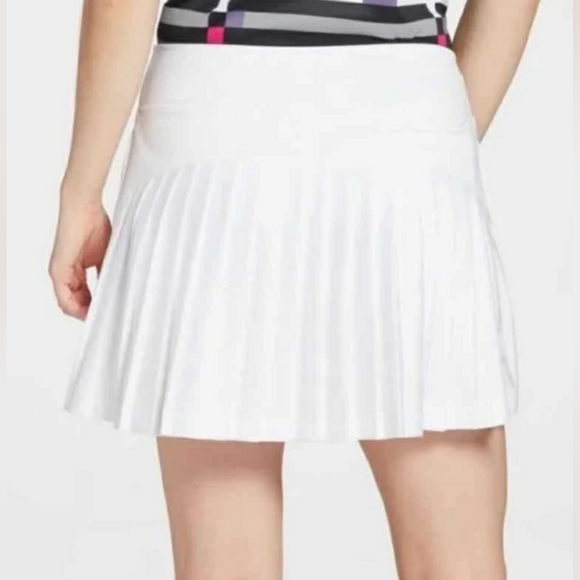 Slazenger Active Wear Tech Pleated Golf Skort - Picture 2 of 6